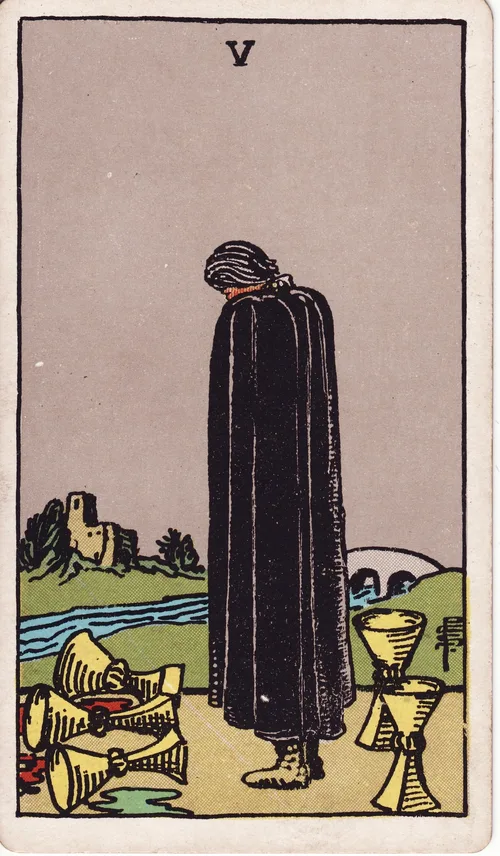 カップの5（Five of Cups）のカード
