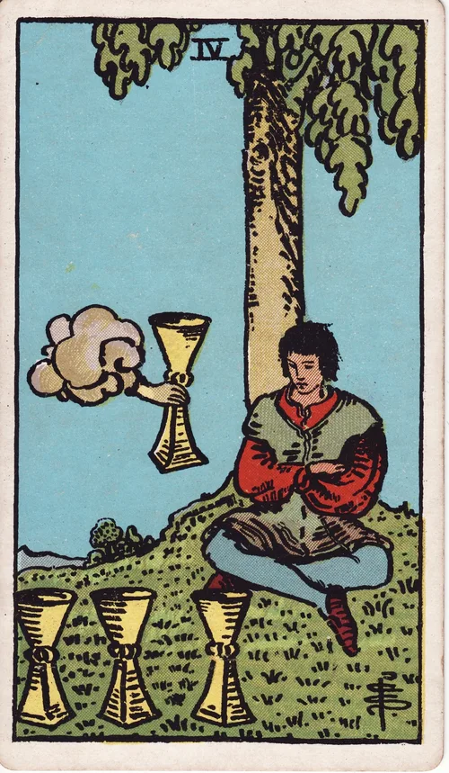 カップの4（Four of Cups）のカード